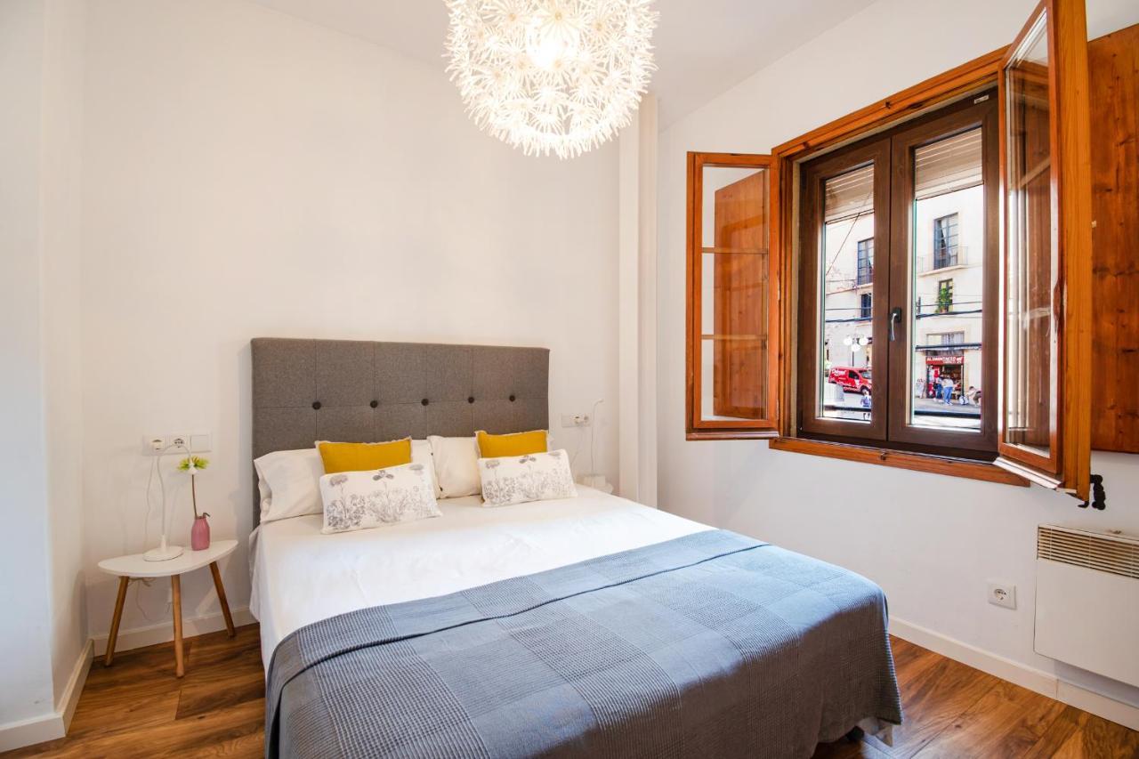 Apartamento En Plaza Sedassos Centro Historico Tarragona Kültér fotó