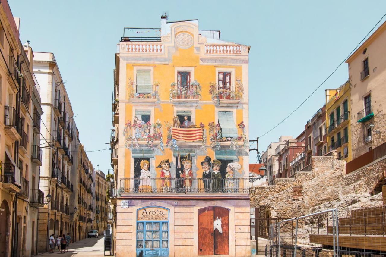 Apartamento En Plaza Sedassos Centro Historico Tarragona Kültér fotó