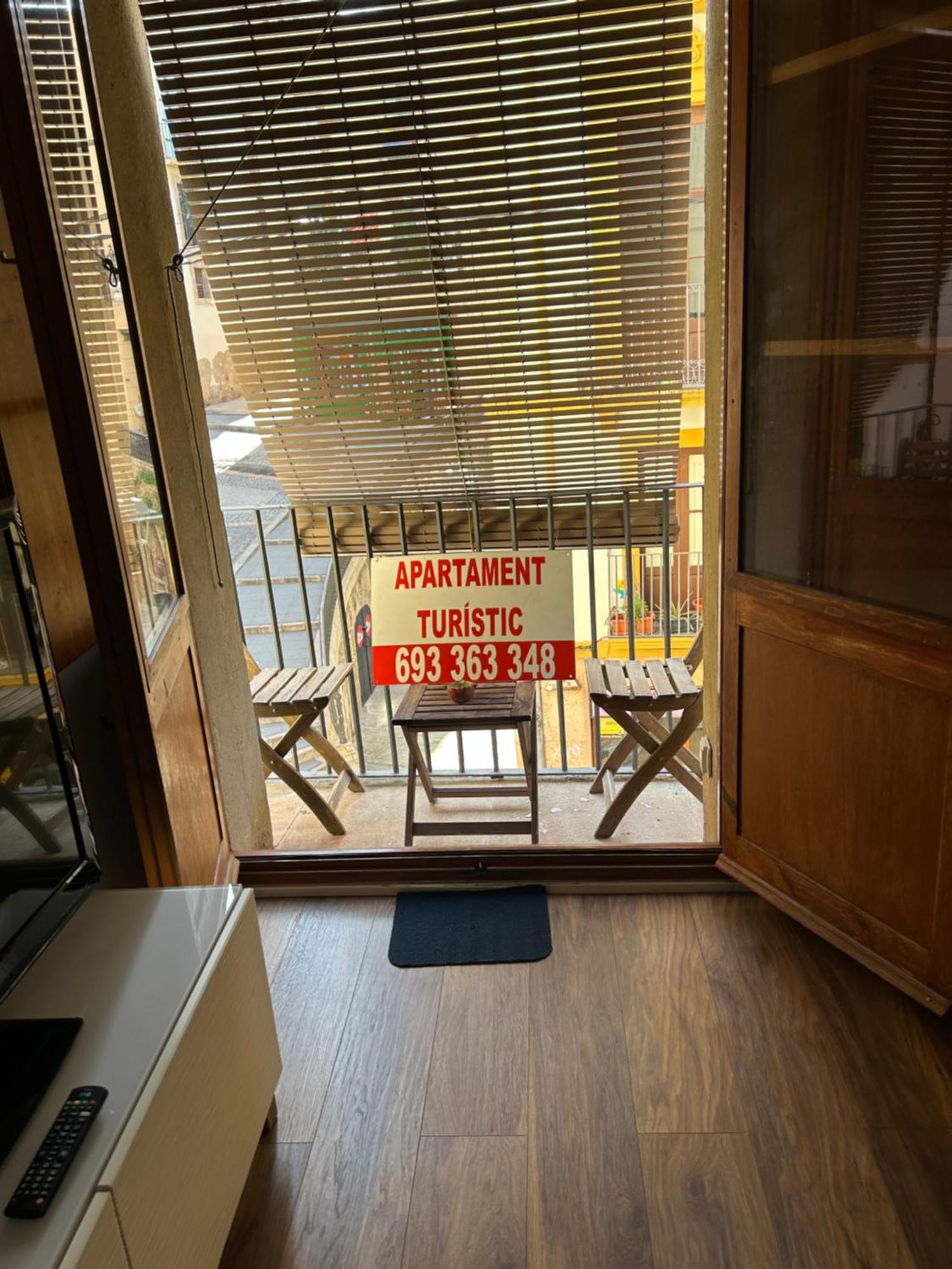 Apartamento En Plaza Sedassos Centro Historico Tarragona Kültér fotó